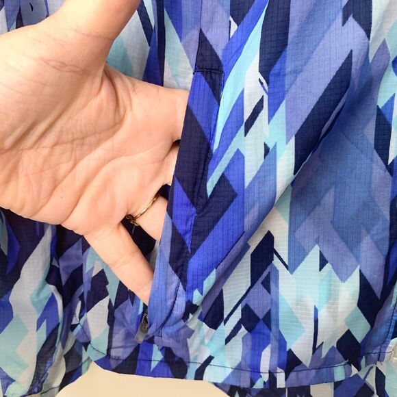 Nike Impossibly Light Geometric Monotone Printed Running Hooded Jacket Size XS - Picture 10 of 11